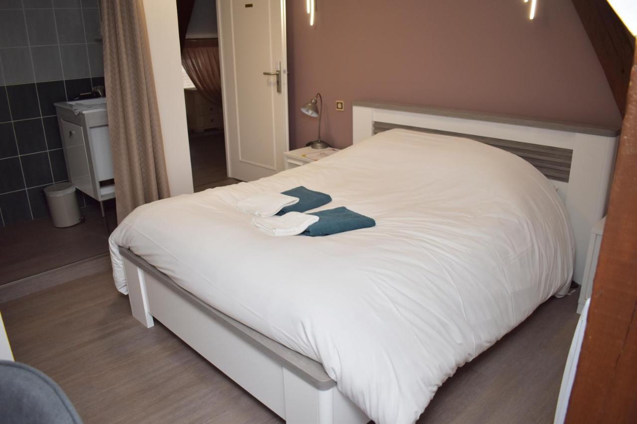 Auberge Saint Fergeux Gionges ภายนอก รูปภาพ