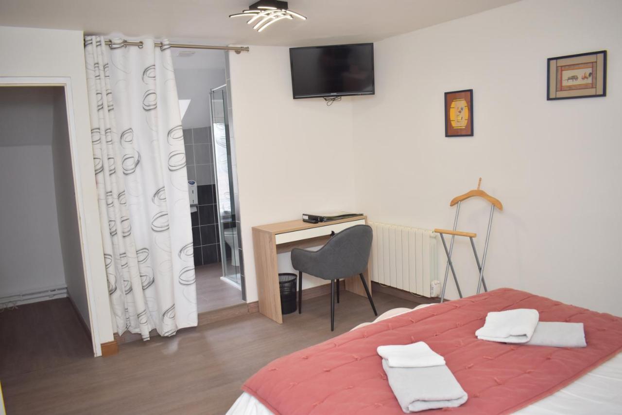 Auberge Saint Fergeux Gionges ภายนอก รูปภาพ