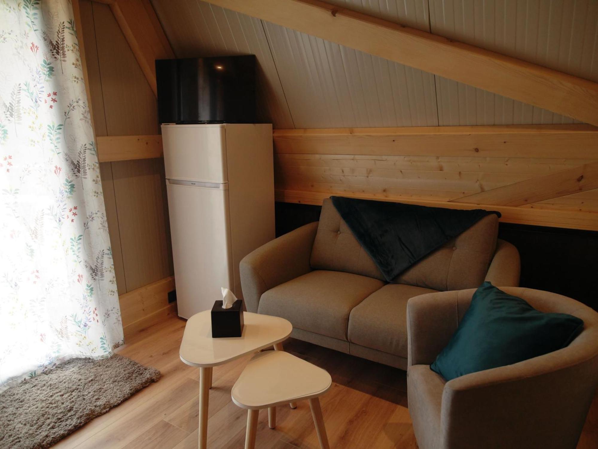 Auberge Saint Fergeux Gionges ภายนอก รูปภาพ