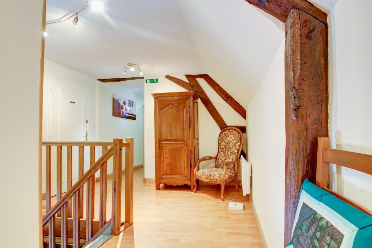 Auberge Saint Fergeux Gionges ภายนอก รูปภาพ